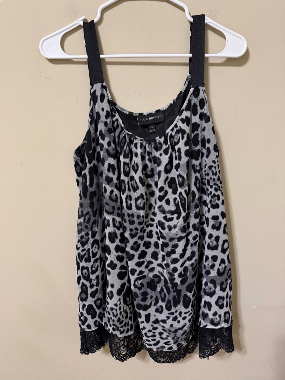 Lane Bryant Black & Gray Leopard-Print Lace-Trim Camisole size 18 two layer euc
